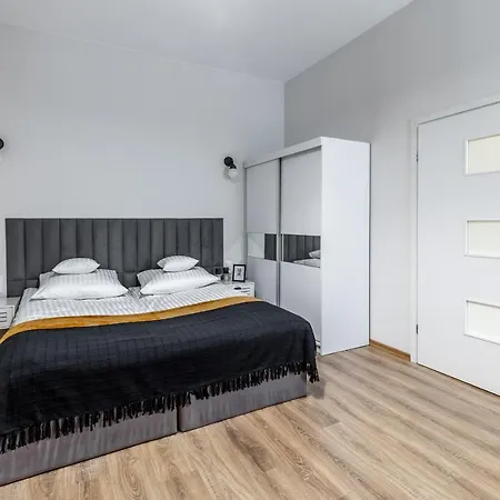 Beeapartments Dlugosza 11 Neu Sandez Exterior foto