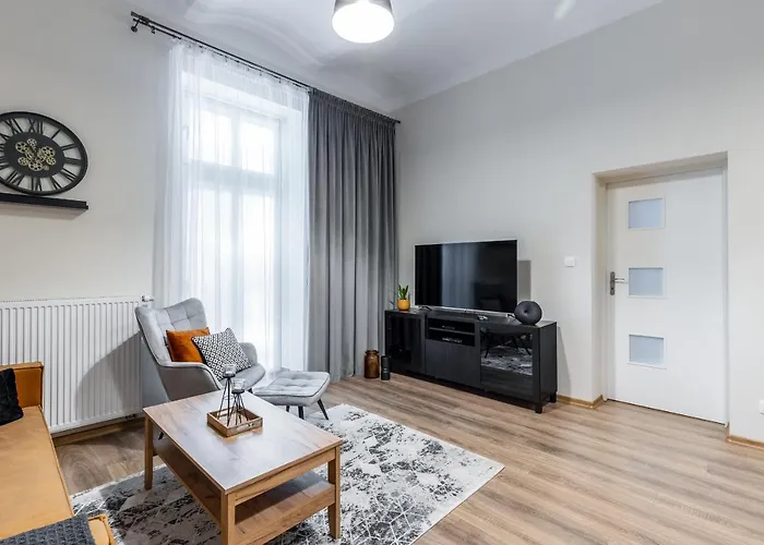 Beeapartments Dlugosza 11